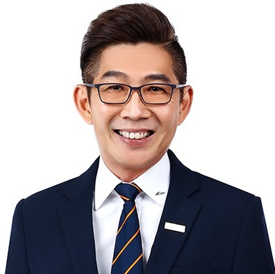 Alan Wee agent photo